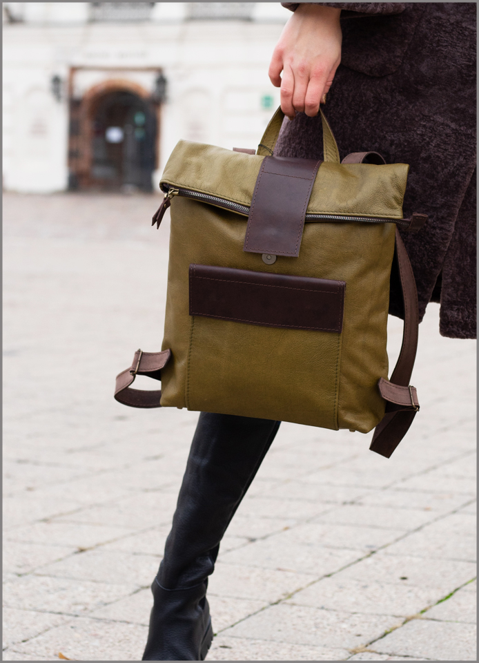 DAIVA ART Genuine Leather Backpack MOD-K219