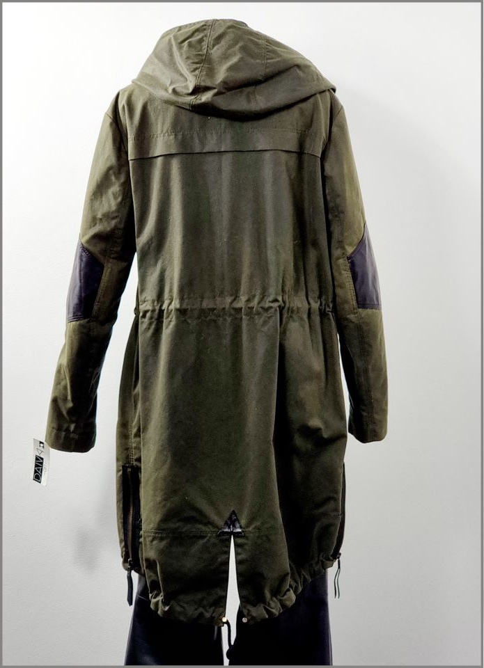 Moteriška striukė - Parka su natūralios odos detalėmis - Image 2